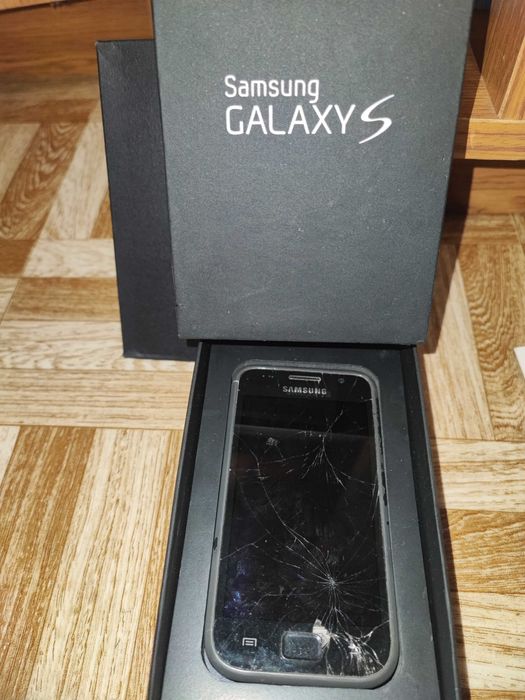 Мобільний телефон б/у