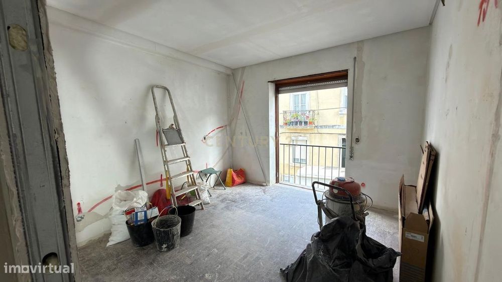 Apartamento T2 totalmente Remodelado