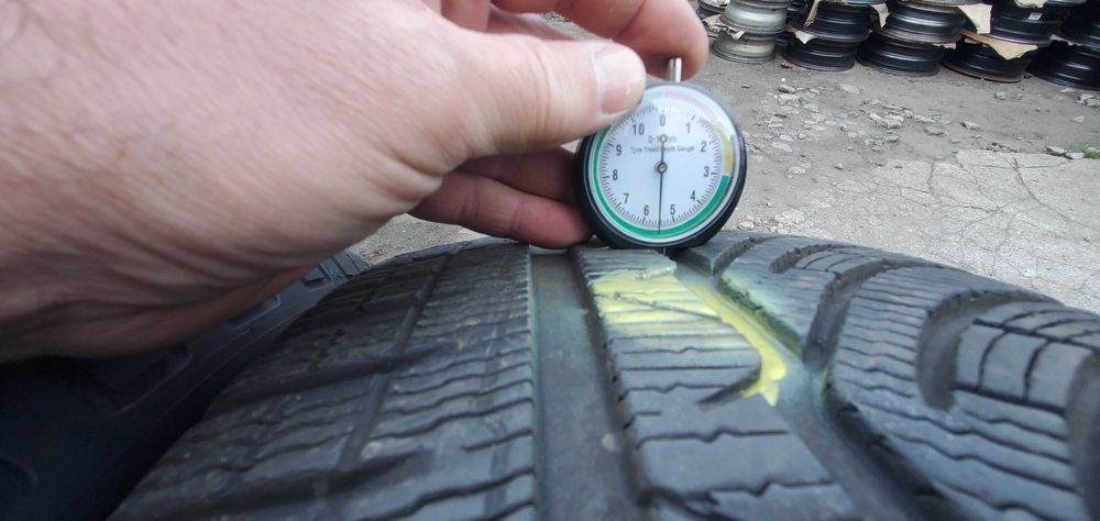 Зимові шини 225 55 R17 Michelin PilotAlpin-4 RunFlat 2018рік Італія