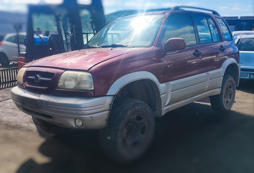 Suzuki grand Vitara drzwi lewy tył
