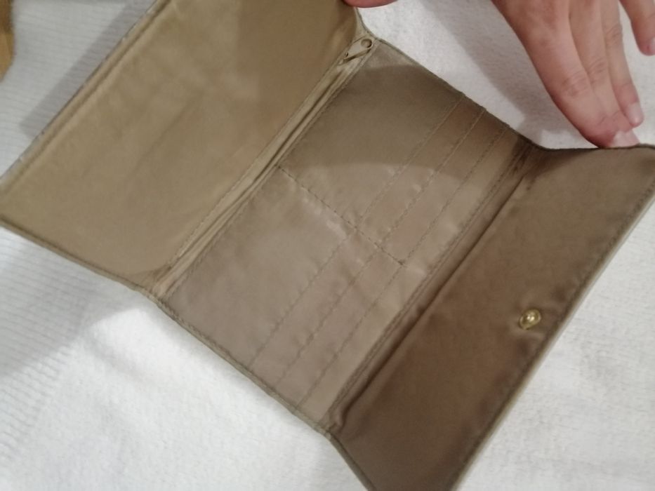 Nowy, damski portfel