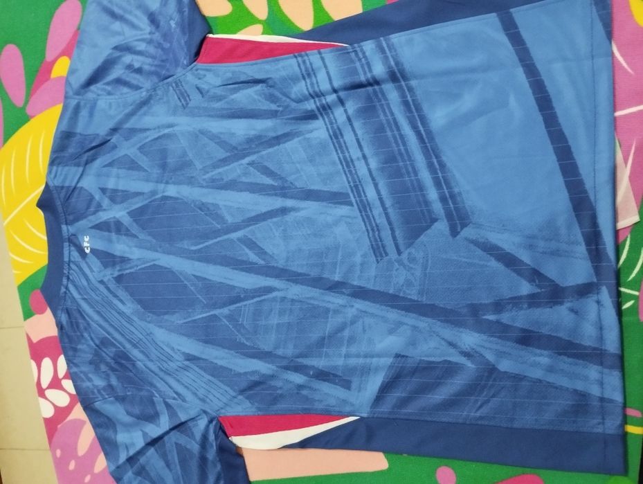 Camisola T shirt Chelsea