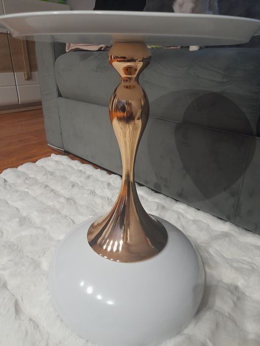 Stolik kawowy biały