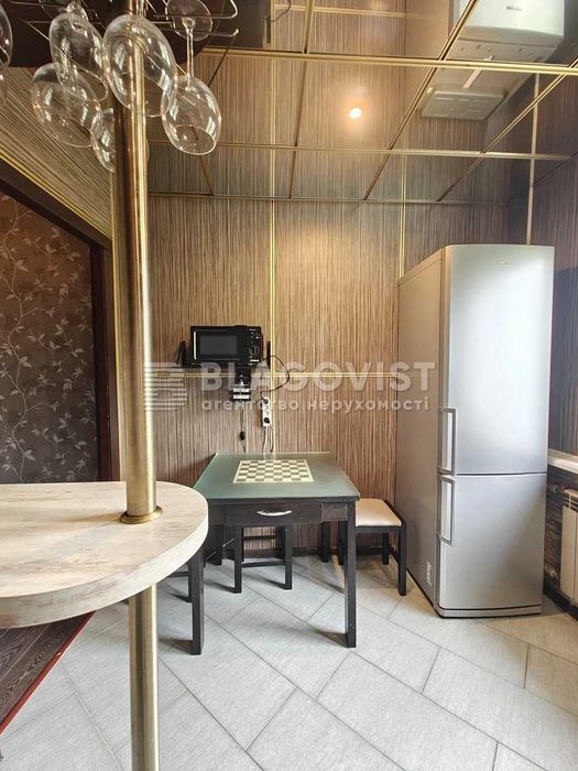 Продаж 2х кімнатної квартири вул. Золбунівська 11а Дарницький район Позняки