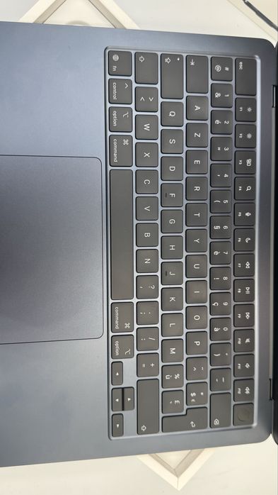 Apple MacBook Air 13″ M4 16/256GB Midnight (MW123) (2025)