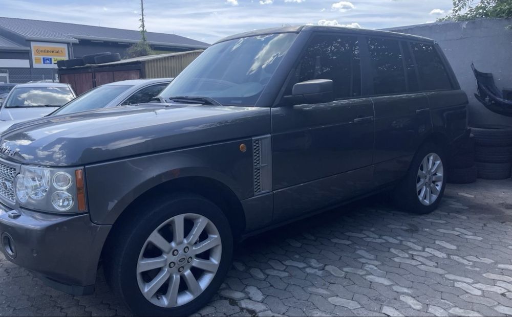 Land Rover Range Rover L322 Supercharged 4.2 396 km