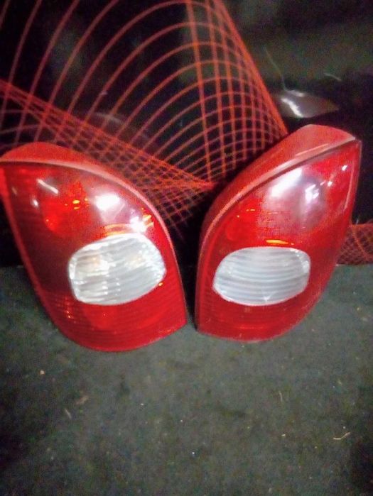 Farolim Stop Dto Citroên Xsara Picasso (N68)