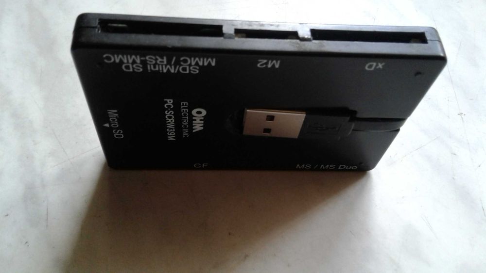 USB.2.0 Compact Multi Card  PC-SCRW39M