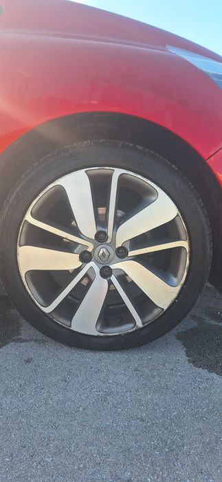 RENAULT CLIO versão 1.5 Diesel 90cv – Poucos Kms