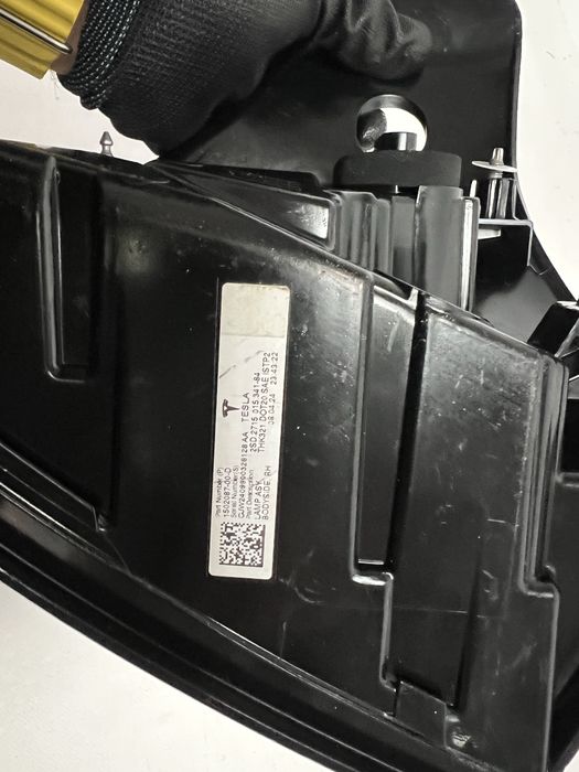 Фонари tesla model 3/Y рестайл ЕВРОПА ОРИГИНАЛ