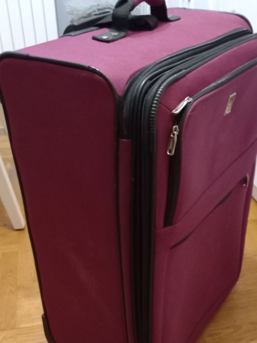 Walizka podróżna duża