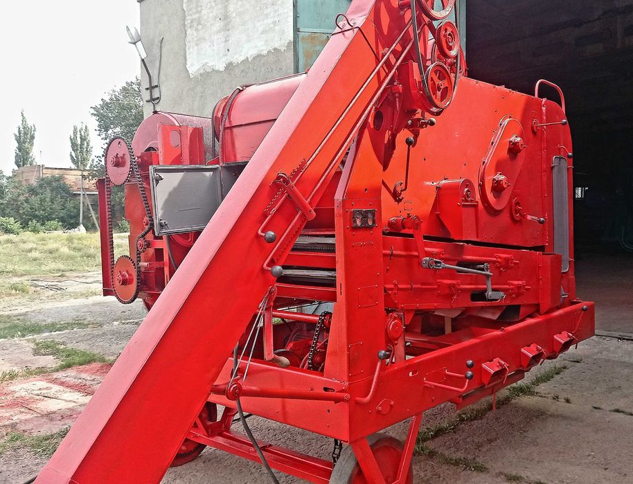 СМ-4 насіннєочисна машина.