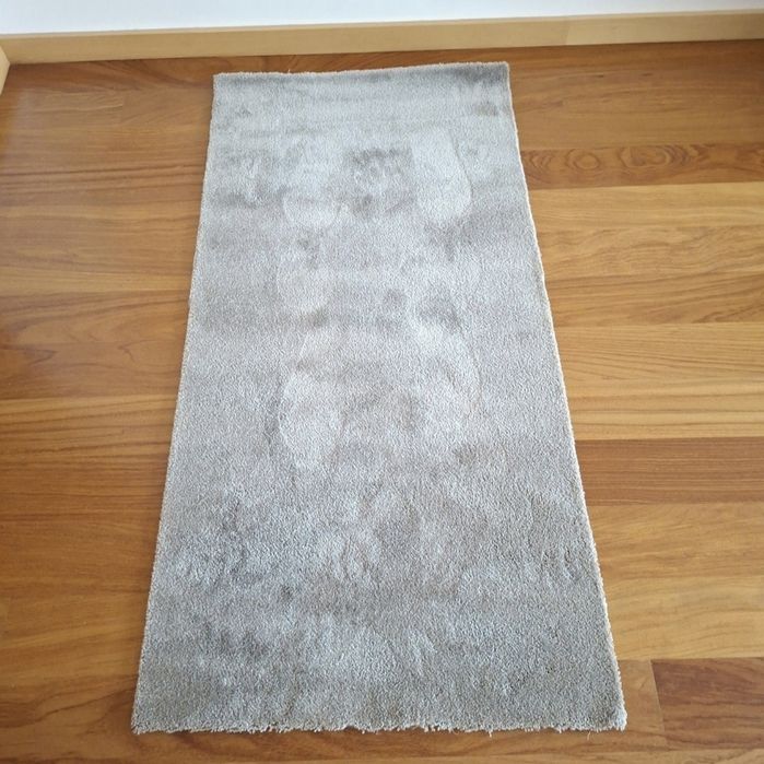 Alcatifa/tapete cinza 144cm × 71cm