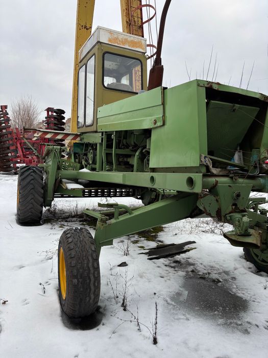 Самохідна косарка FORSCHRITT E-303 з комплектом жниварок