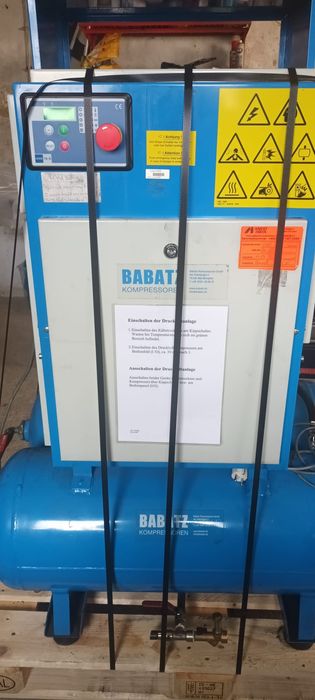 Sprężarka śrubowa BABATZ + osuszacz powietrza