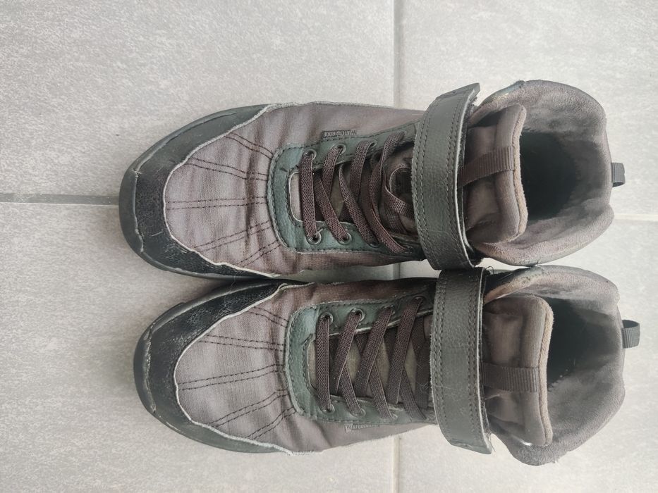 Buty dziecięce Champion  40(25,5) oraz z  Decathlon 38(24)