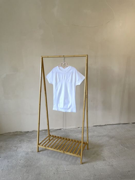 Футболка “Contour Tee”
