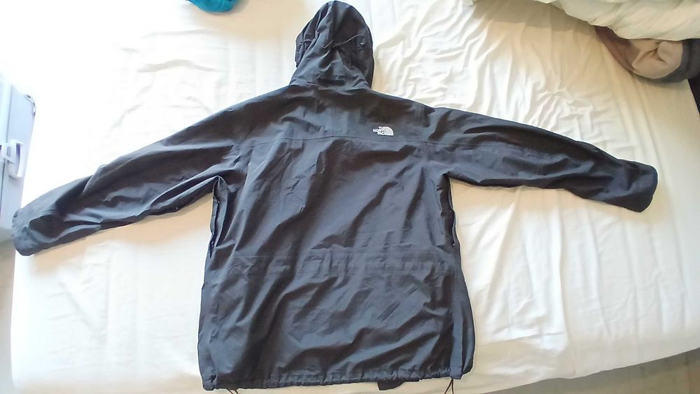GORE-TEX The North Face Rozmiar L/XL PACLITE (lekki) Czarny Kurtka