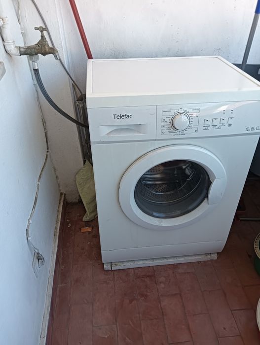 Maquina de lavar roupa  5 kl - 90€