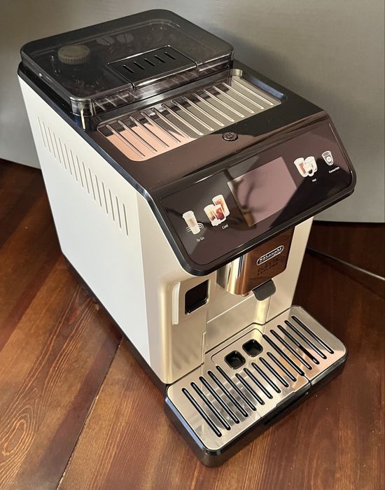 Ekspres automatyczny do kawy. Delonghi Eletta Explore ECAM450.55.S. Duży serwis.