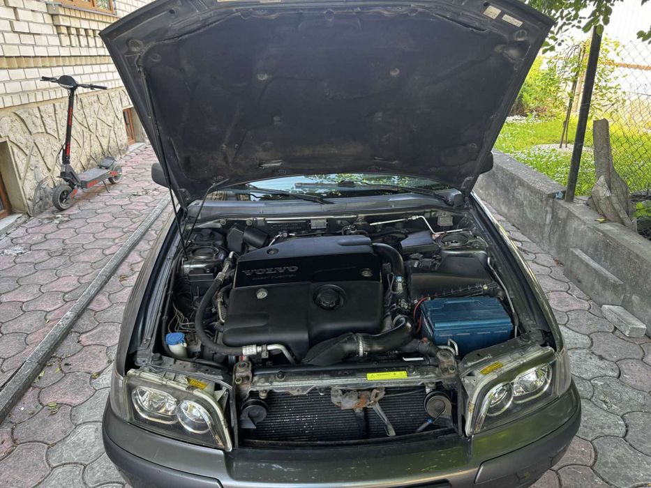 Volvo V 40, 2004 р