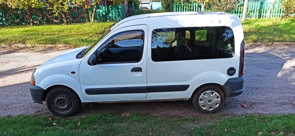 Автомобіль Renault Kangoo