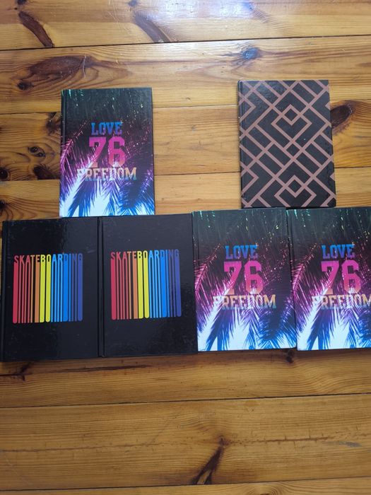 Zeszyty w twardej oprawie 96kartkowe w linie