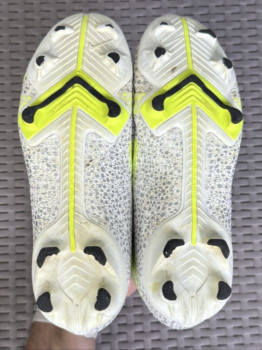 Nike Mercurial бутсы копы сороконожки 34 размер детские футбольные серые