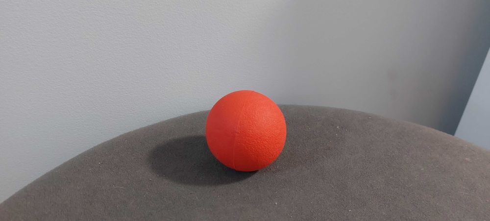 Piłka Zabawka dla Psa Psów Lana Odporna Wytrzymała do Zabawy 6cm