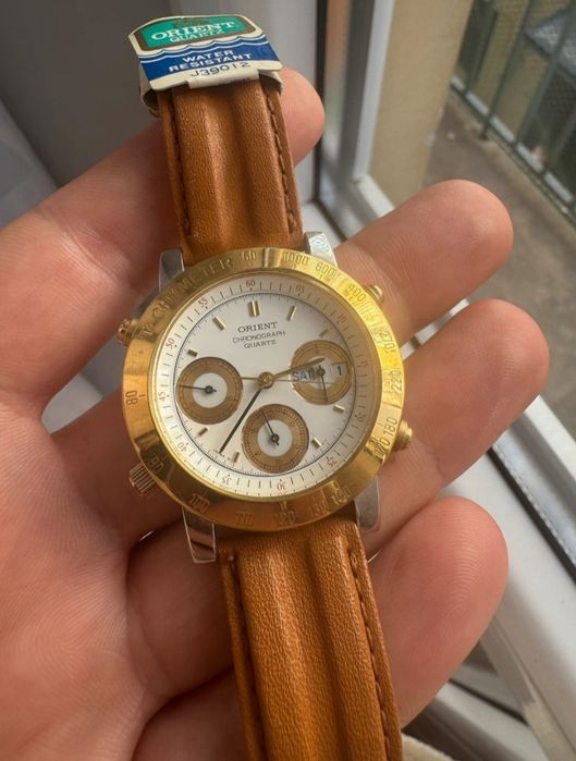 Relógio Orient J39012