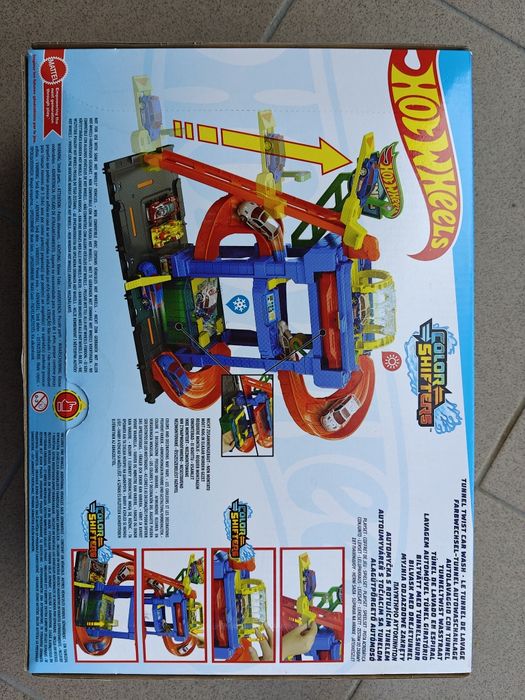Hot Wheels Let's Race - Tunnel Twist Car