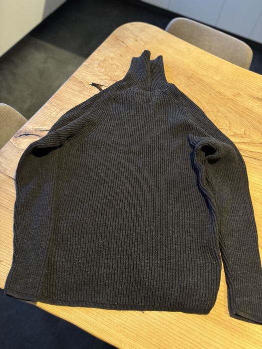 Чоловічі кофти розмір М