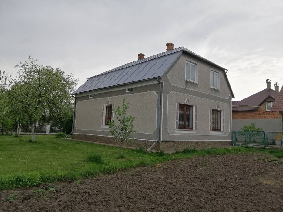 Фарбування дахів