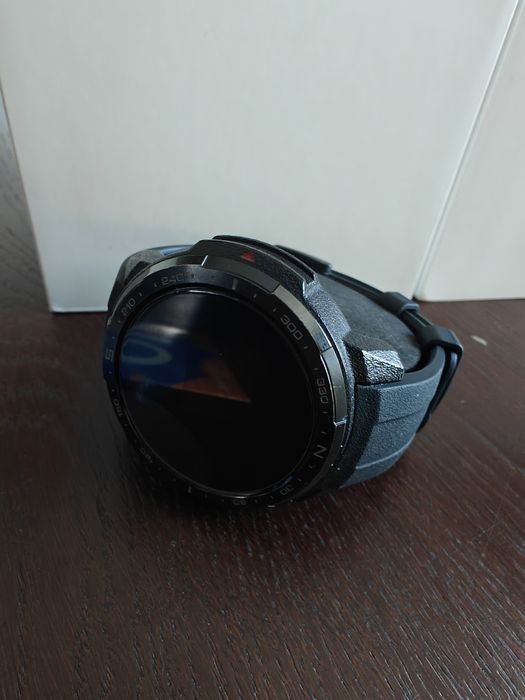 Zegarek Honor gs pro watch