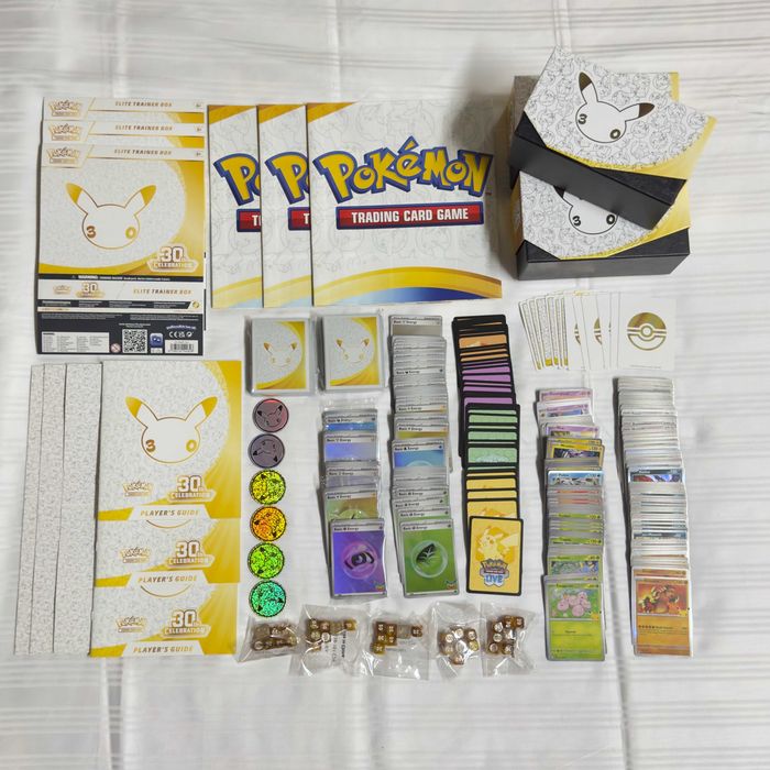 Pokémon 30th Celebration - Acessórios ETB e mais