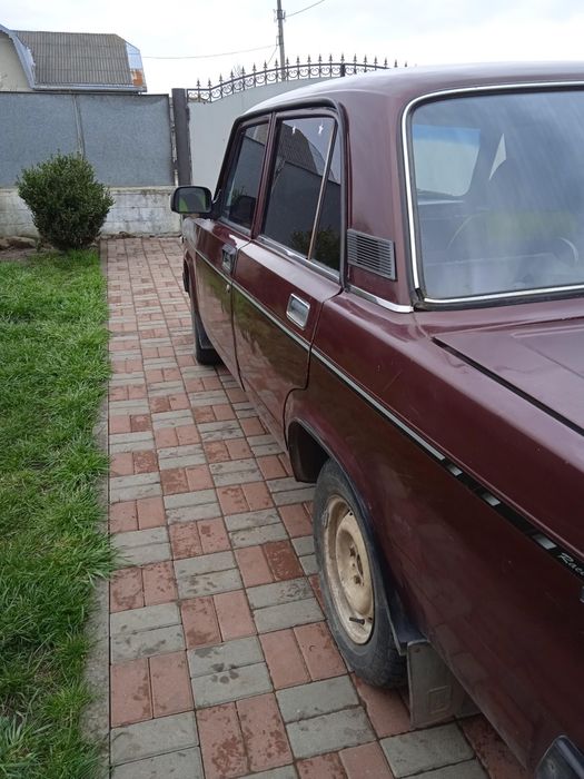 автомобіль продаж