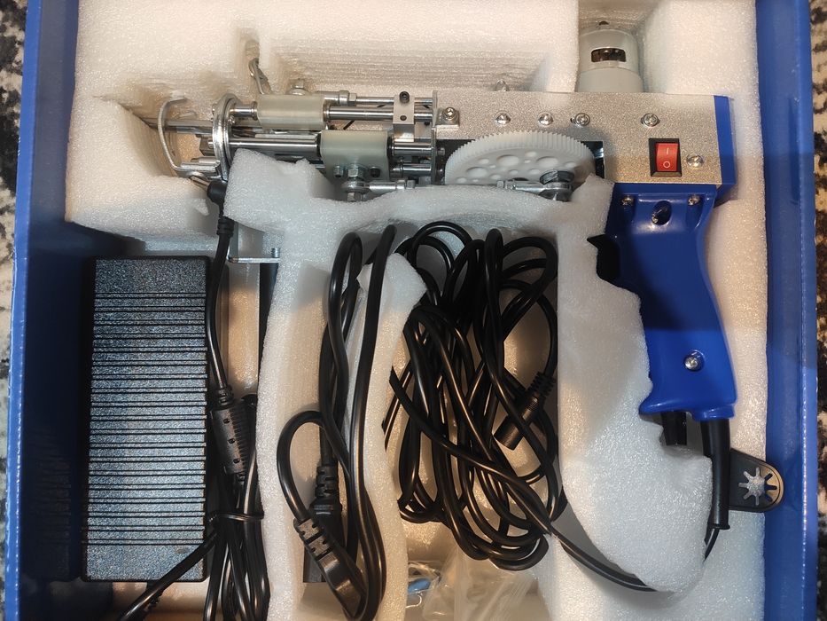 Elektryczna maszyna do tuftowania