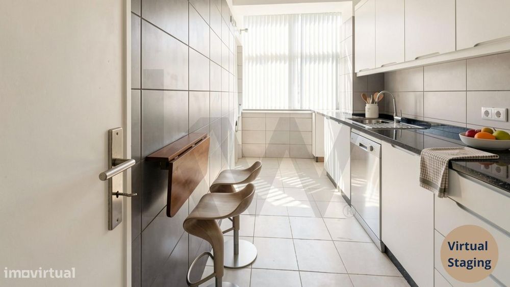 Apartamento T3 Totalmente Remodelado | Laranjeiro, Almada | Rua 8 de S — Laranjeiro E Feijó, Setúbal