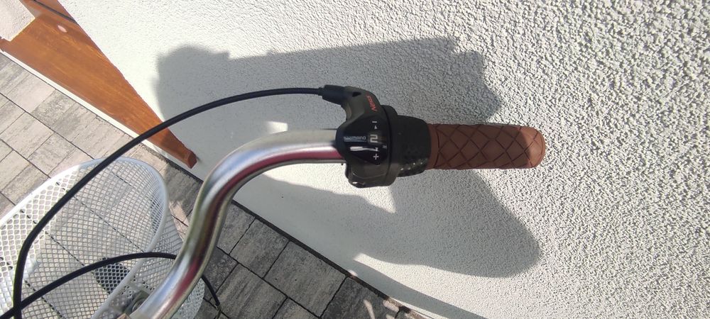 Rower dziewczęcy 24"