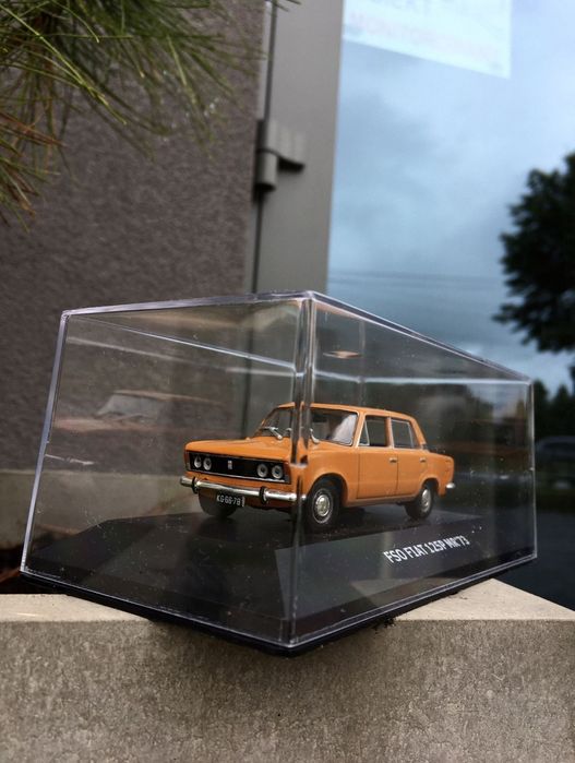 FIAT 125P MR’73-auta PRL,model,legendy FSO,kolekcja,rzeźba modelarska