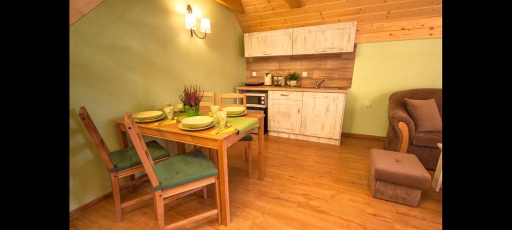 1/2  Domu 85m2 na wyłączność max 8 osób.