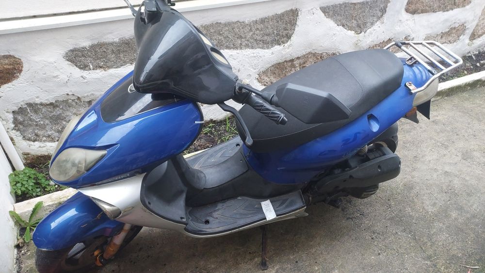 Vendo keeway 125 a gasolina 2012