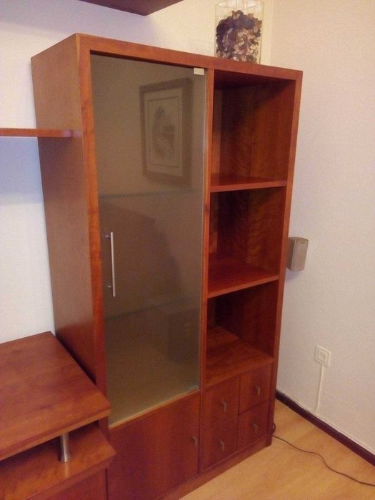 Estante sala de estar cerejeira