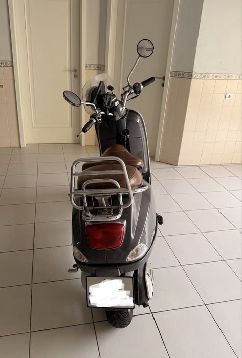 Vespa LXV 125 (2007) - Edicao Especial 60 Anos