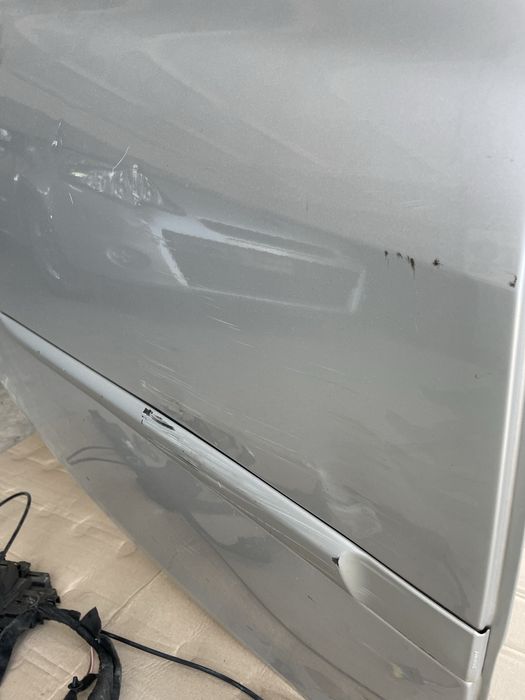 Задня права дверка Renault Clio 3 двері Рено Кліо хетчбек 2005-2012