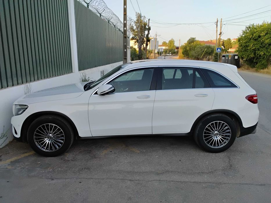 Mercedes-Benz GLC 220 d 4 Matic 9 G