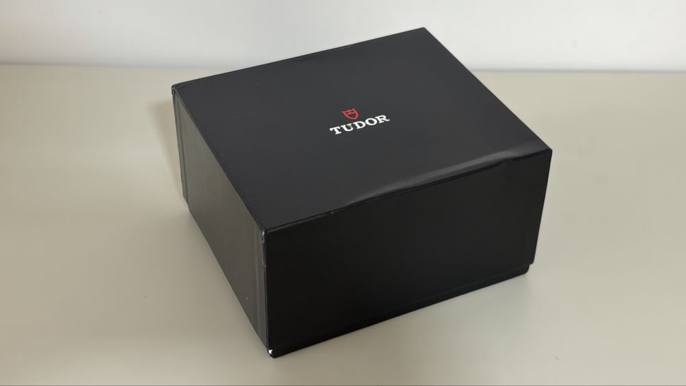 Tudor caixa como nova