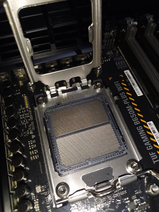 Motherboard ASUS B650M-Plus WIFI