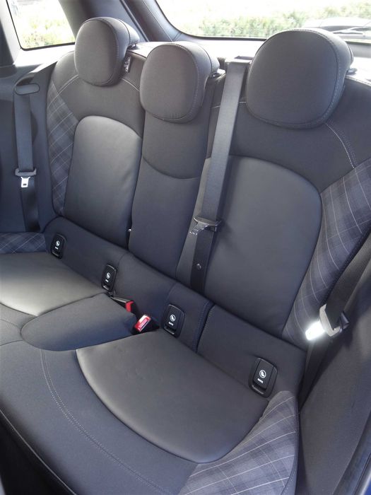 Mini Cooper 5P 2018 34km