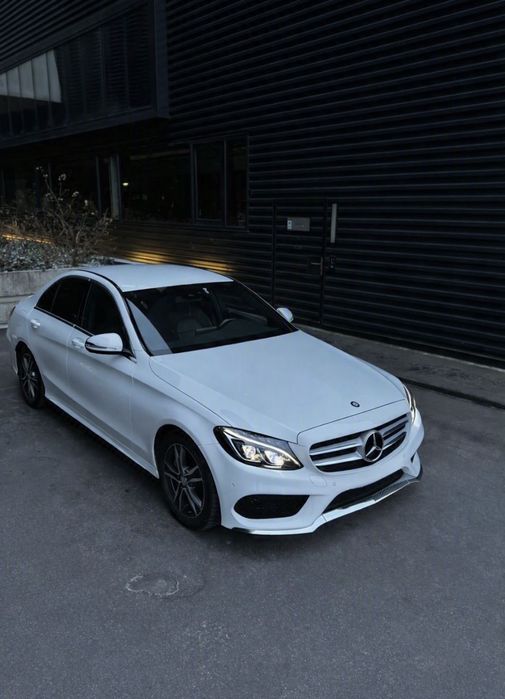 Mercedes-Benz C 200 AMG Line